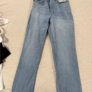 Abercrombie & Fitch Curve Love Straight Leg Jeans